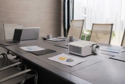 Проектор Optoma ZK551 - фото